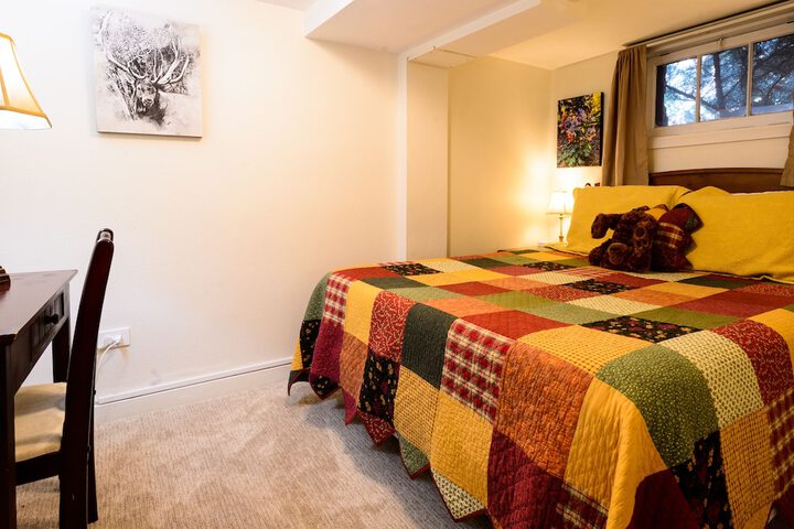 Room 34 of 156