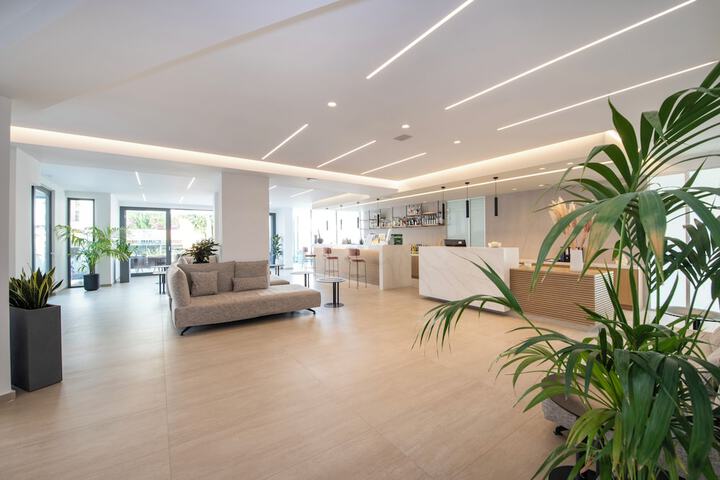 Hotel Interior 2 of 152