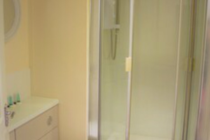 Room 11 of 36