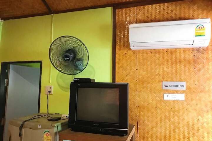 Room 7 of 50