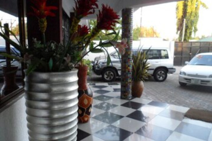 Hotel 4 of 20
