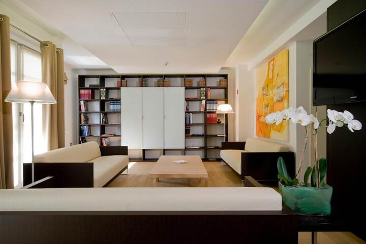 Room 22 of 46
