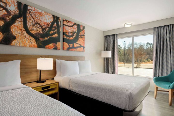 2 Double Beds Deluxe Room (5 of 8)