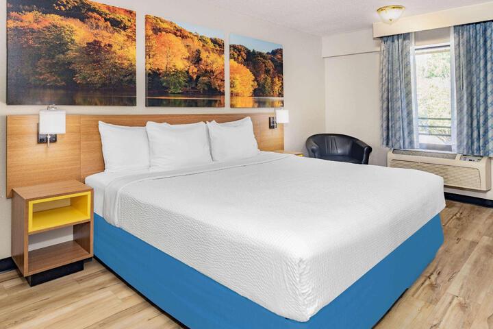 2 Queen Beds (5 of 11)
