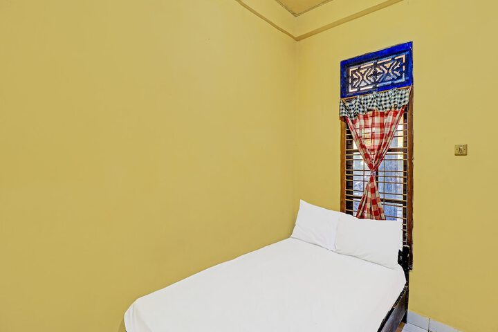 Room 19 of 30