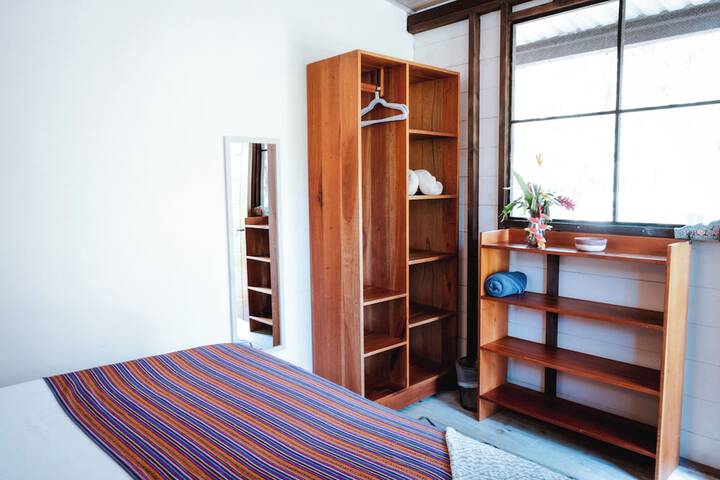 Room 5 of 53