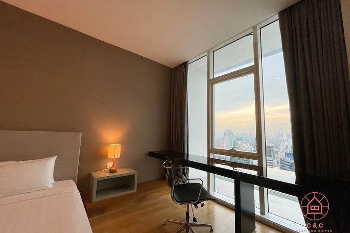 Room 25 of 93