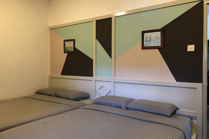 Room 3 of 36
