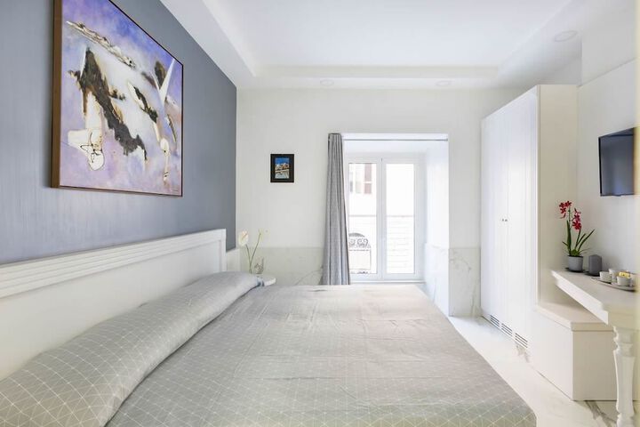 Room 5 of 36