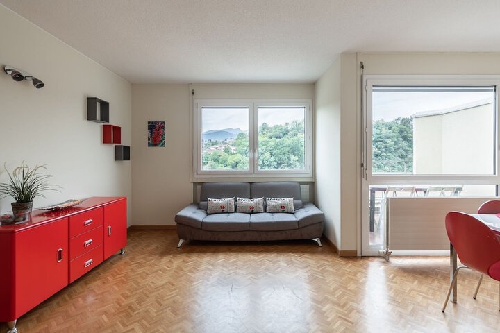 Room 94 of 124