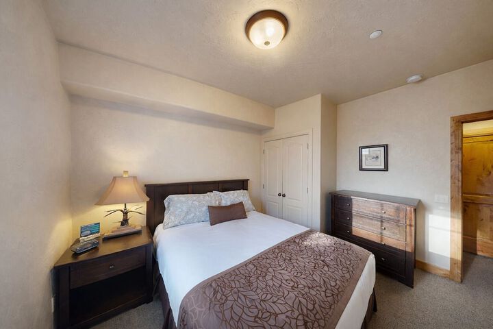 Room 7 of 55