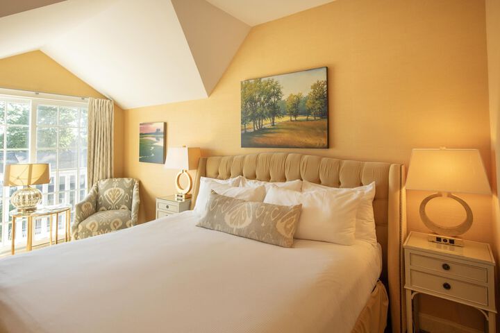 Room 25 of 54