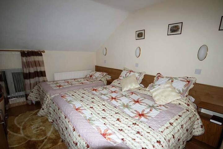 Room 7 of 45