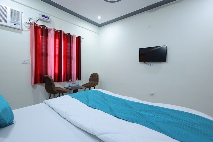 Room 28 of 83