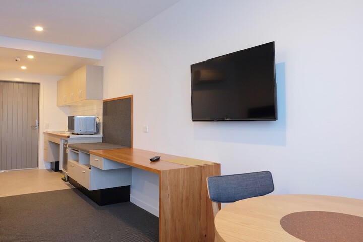 Room 3 of 47