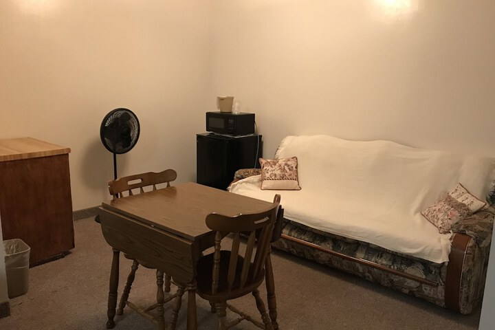 Room 25 of 52
