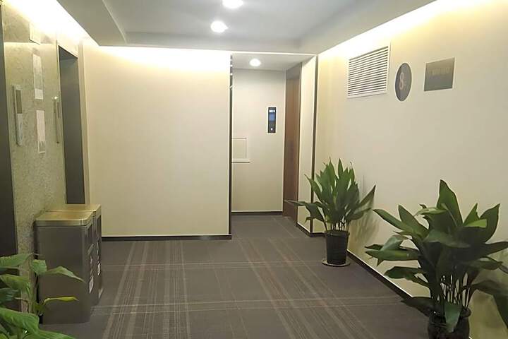 GEM Hotel Wuning Road Zhenping Road Metro Station