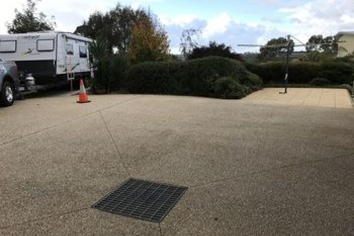 Hotel Exterior 5 of 17