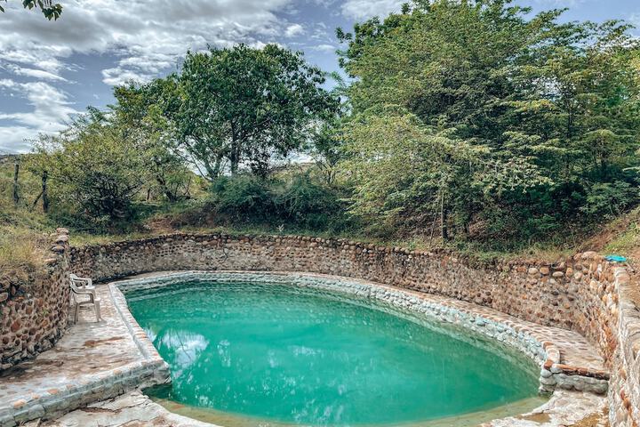 Pool 14 of 23
