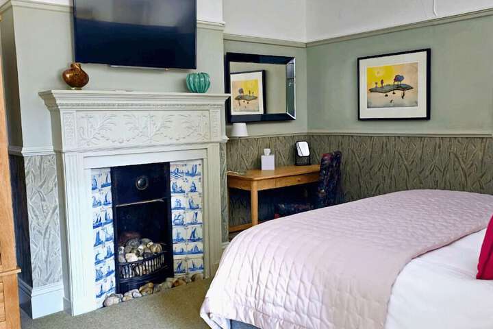 Room 10 of 67