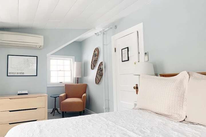Room 34 of 48