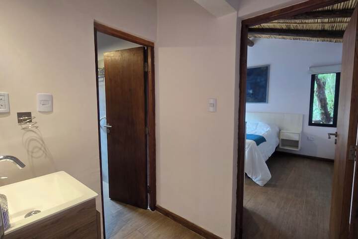Room 16 of 145