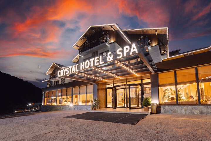 Hotel and SPA Crystal in Borjomi
