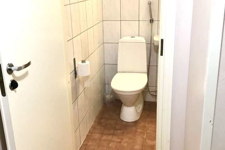 Room 7 of 23