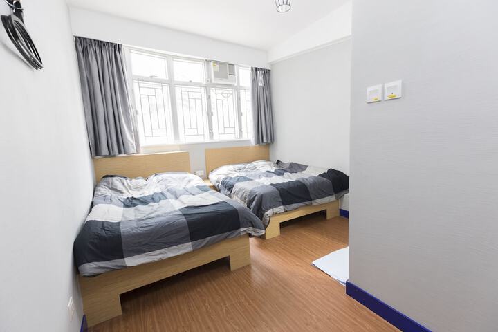 Room 6 of 78