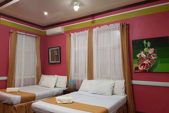 Room 21 of 80