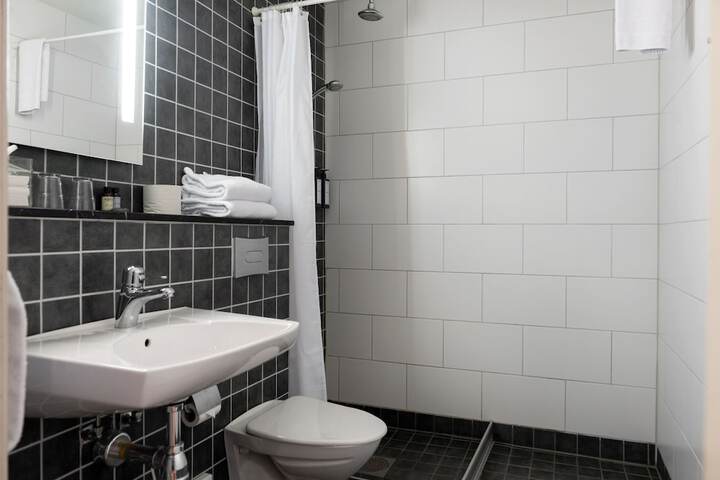Bath Interior