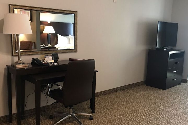 Room 8 of 26