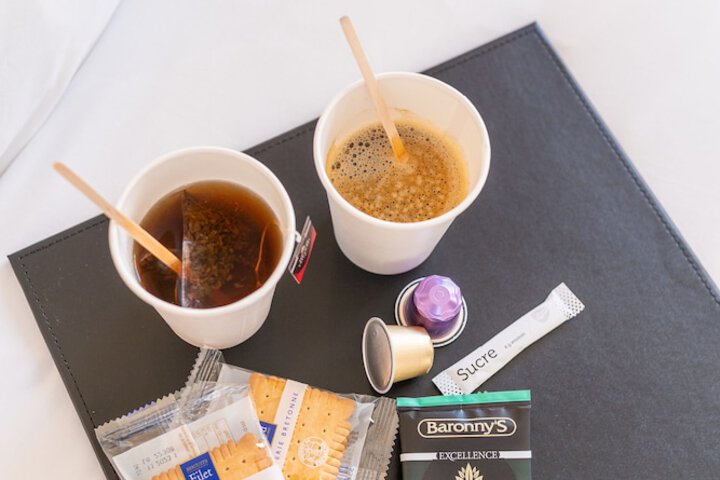 Breakfast/Coffee Service 20 of 38