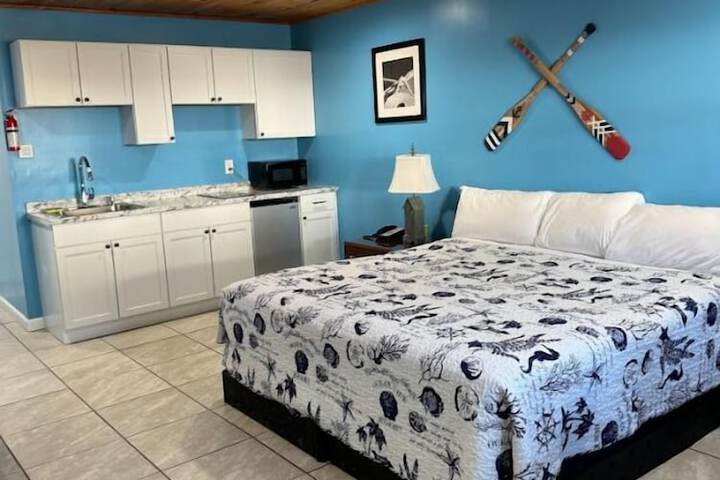 Room 42 of 104