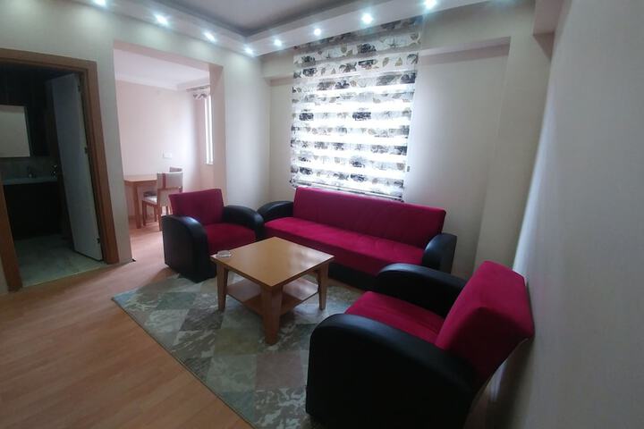Room 6 of 7