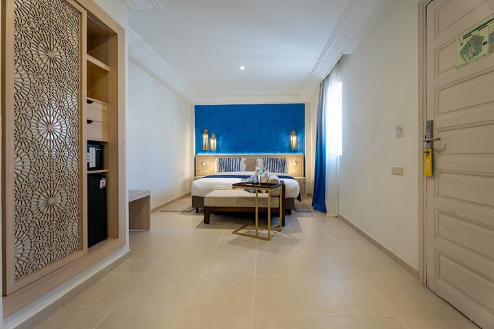 Room 13 of 59