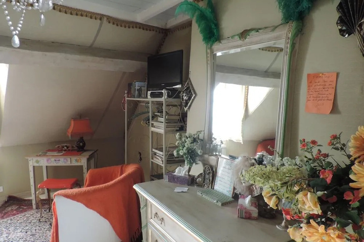 guest_rooms
