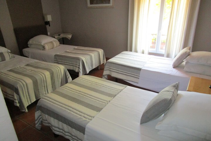 Room 5 of 44