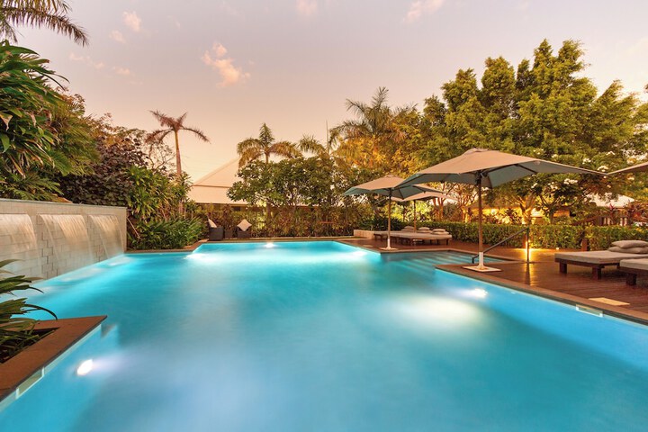 Pool 48 of 54
