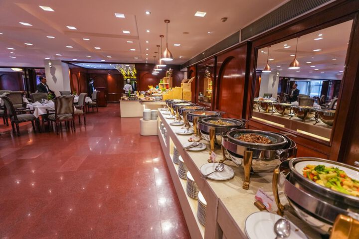 Dining 175 of 258