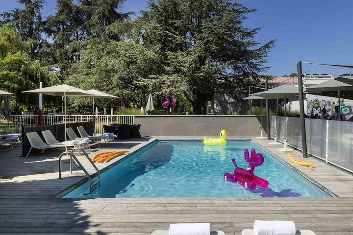 Pool Photo