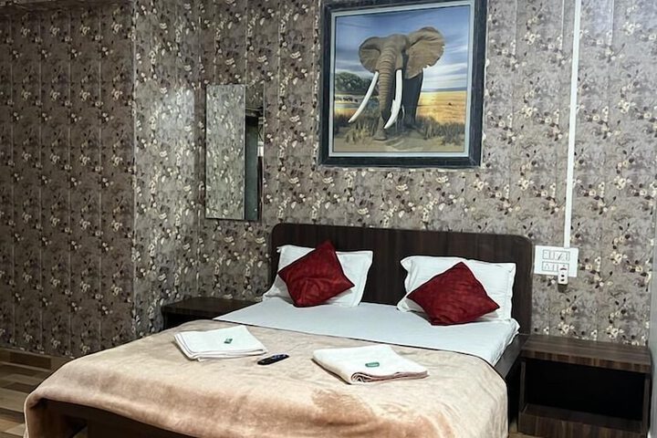 Room 17 of 49