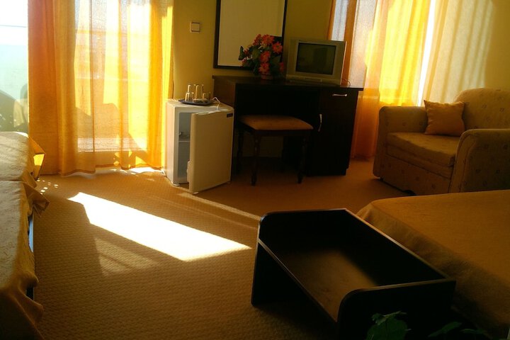 Room 7 of 36