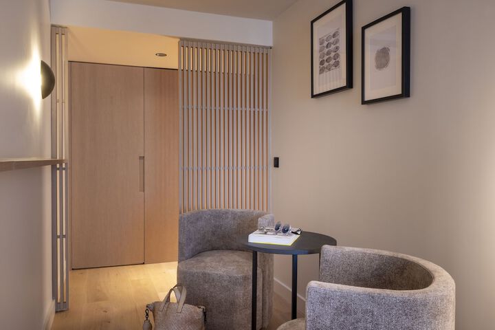 Room 15 of 57