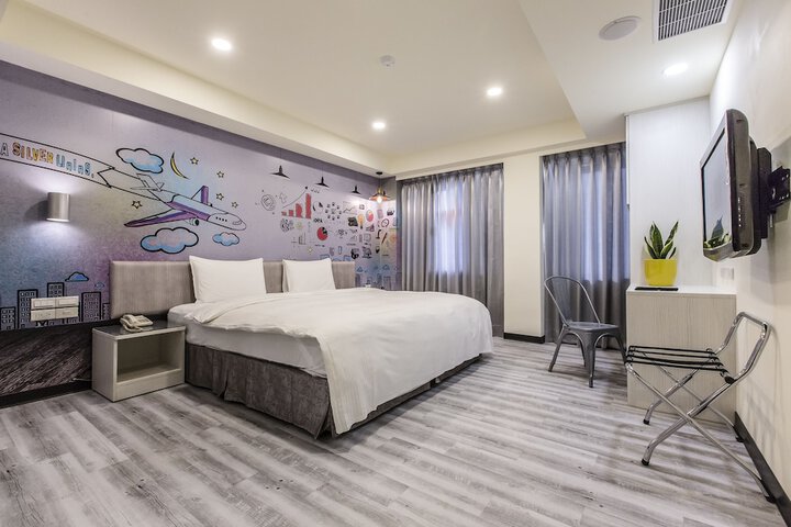 Room 6 of 59