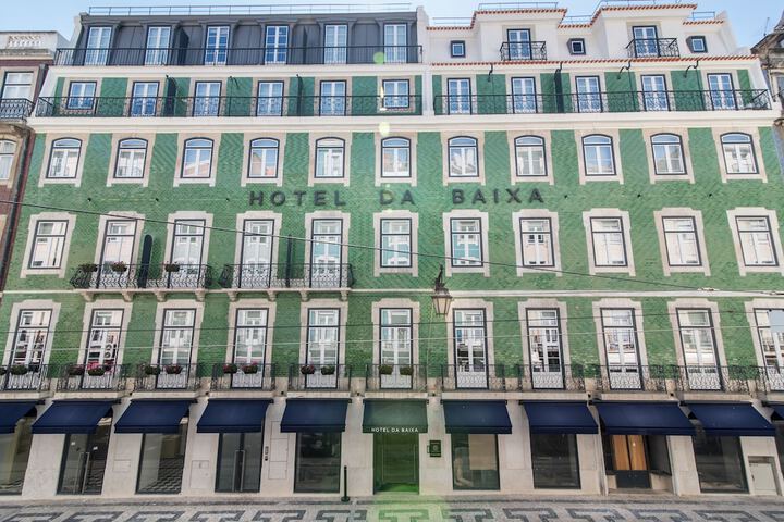 Hotel 75 of 77