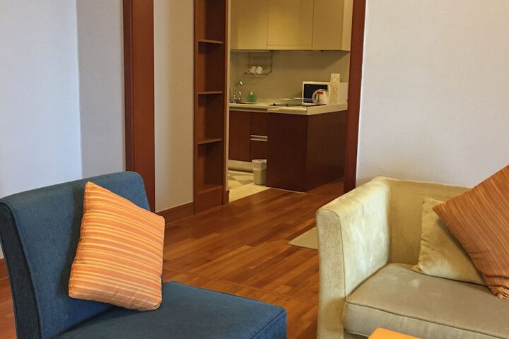 Room 8 of 47