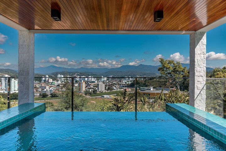 Pool 26 of 55