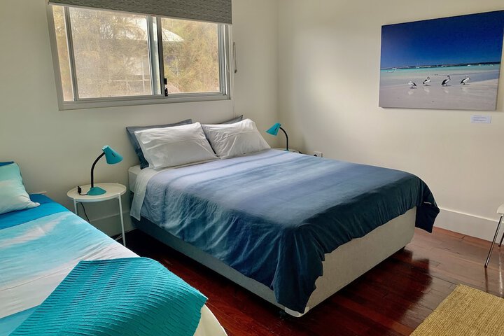 Room 6 of 99