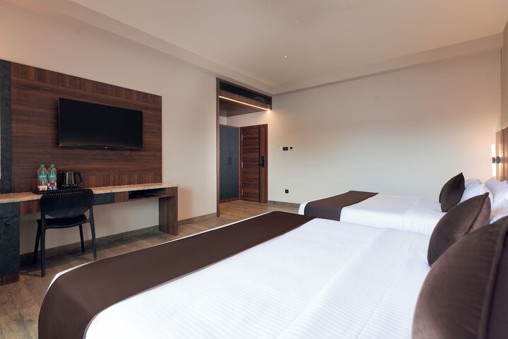 Room 21 of 67